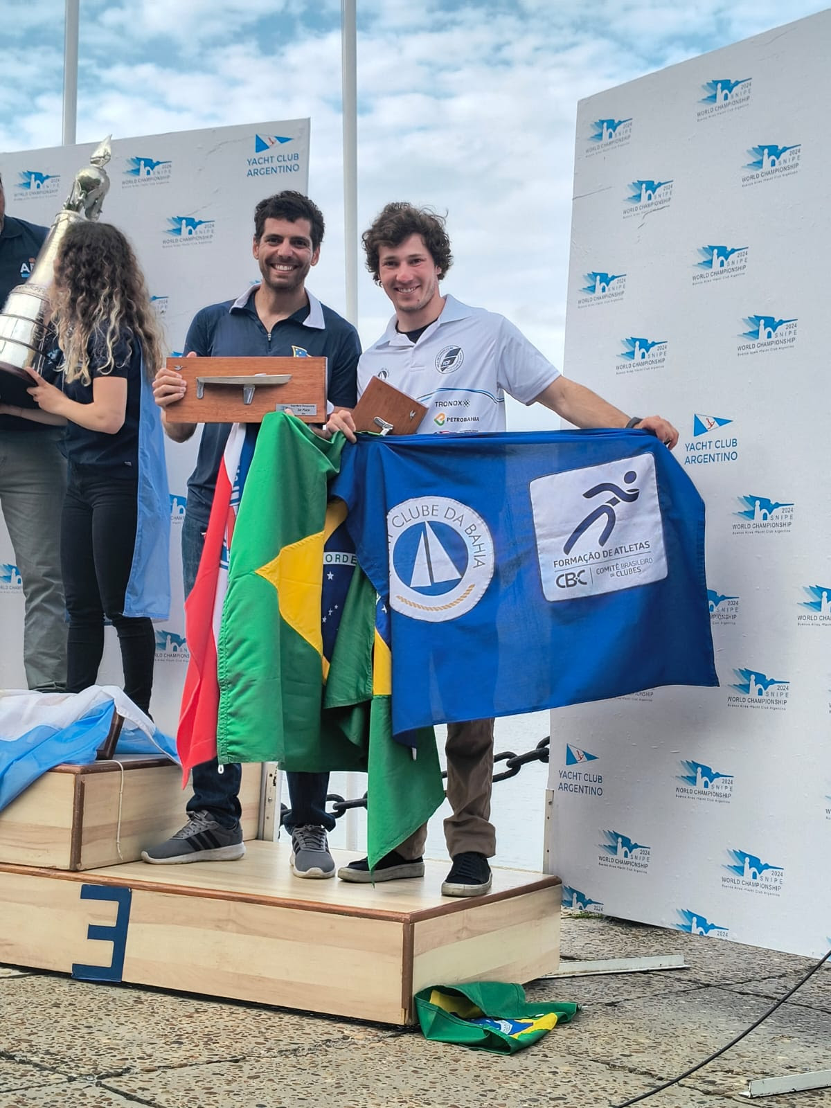 Bernardo Peixoto e Gustavo Baiano conquistam bronze no Mundial de Snipe