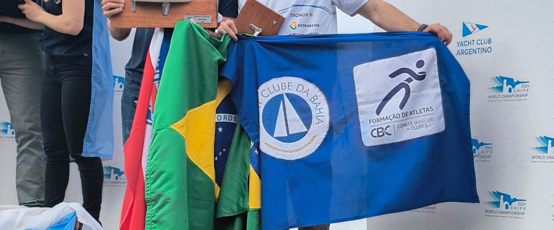 Bernardo Peixoto e Gustavo Baiano conquistam bronze no Mundial de Snipe