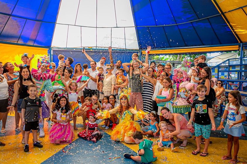 Bloquinho infantil de carnaval agita o clube