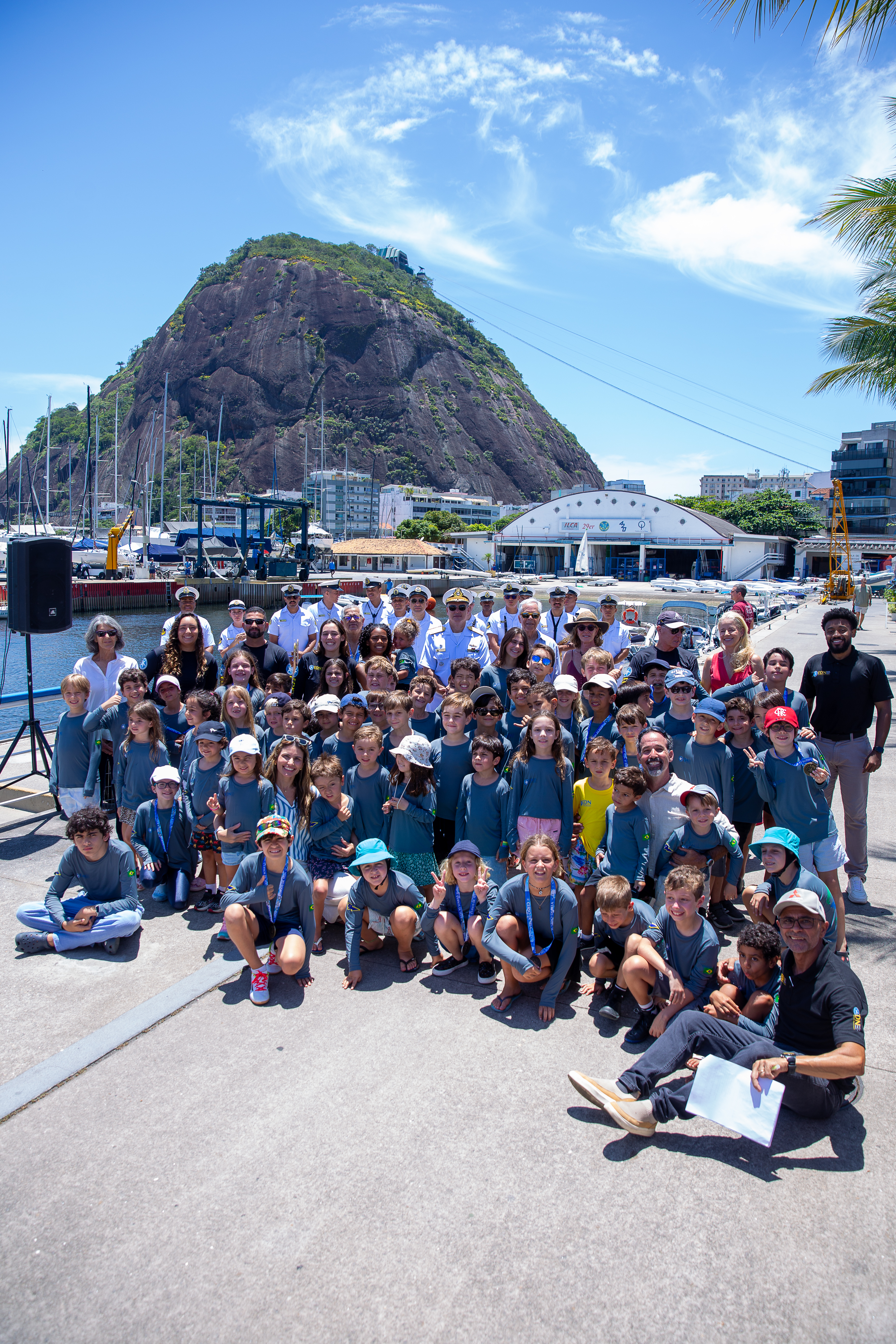 EDN conclui 2025 com a formatura da sua 104ª turma